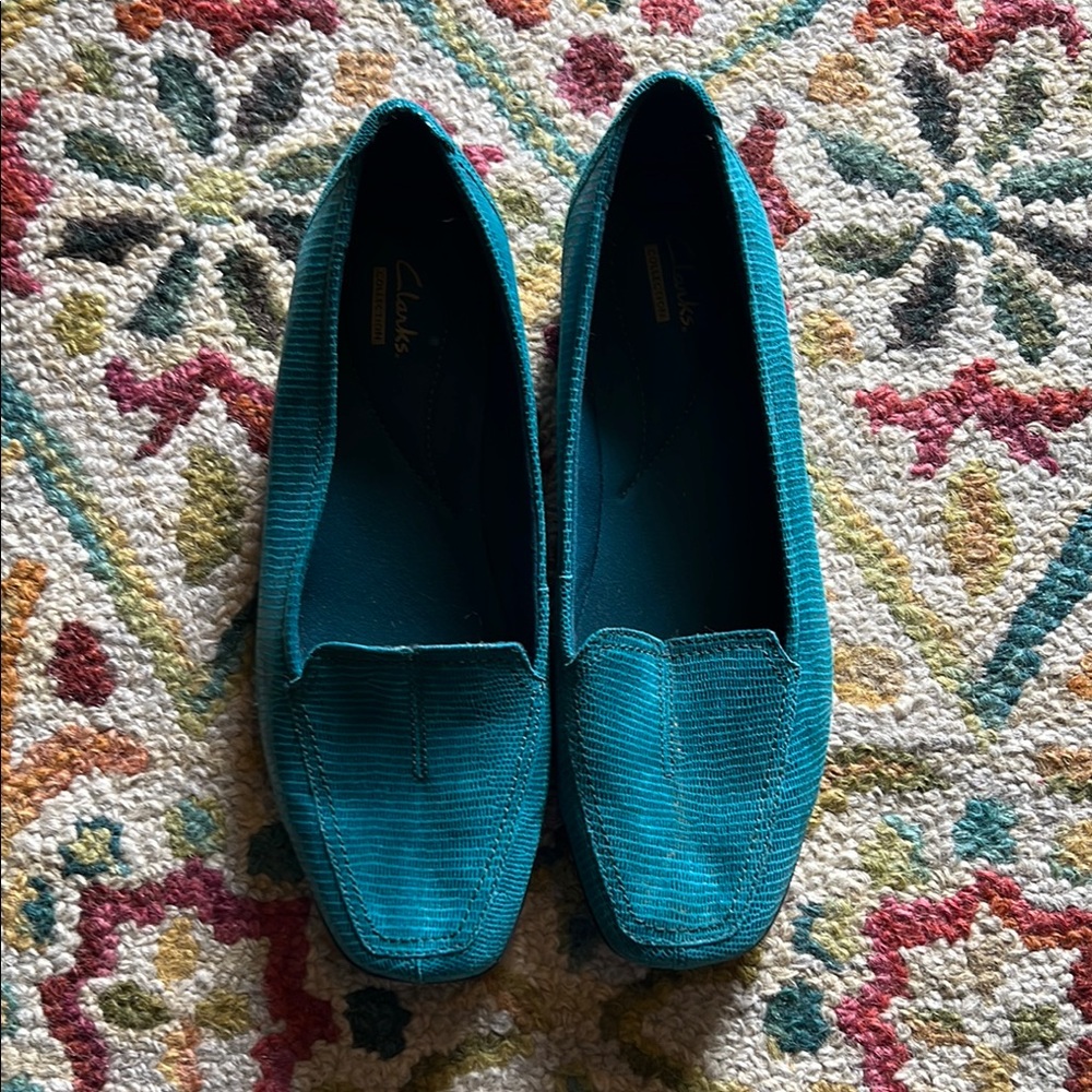 Clarks Blue Suede Flats Elegant Slip-On Loafers